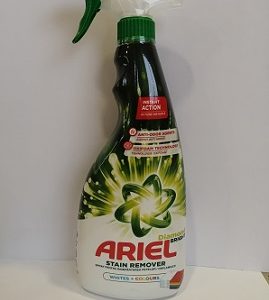 ARIEL spray na skvrny 750ml